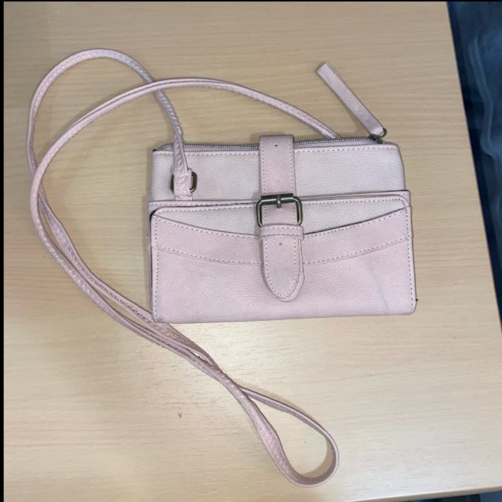 Baby pink colored wallet/crossbody bag, purse, shoulderbag